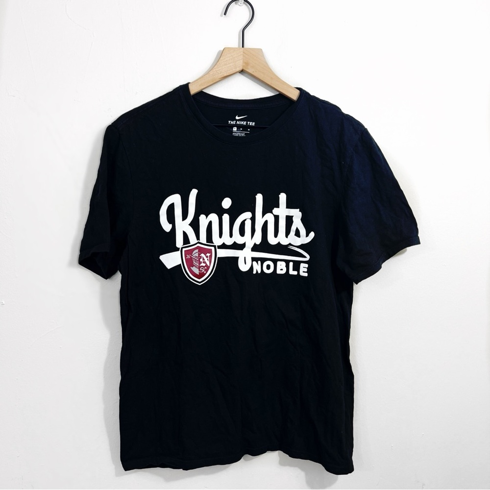 The Nike Tee Athletic Cut Short Sleeve Crewcut Knights Noble Medium EUC